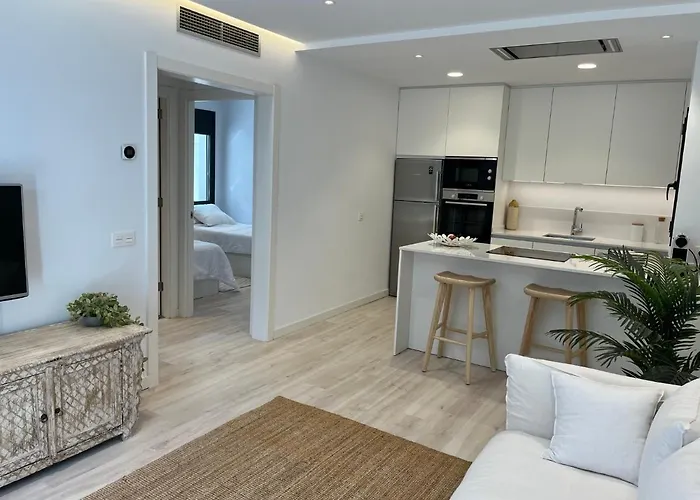 Апартаменты Avinguda Madrid 27 Bajos 1ª