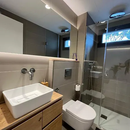 Avinguda Madrid 27 Bajos 1ª * Platja d'Aro