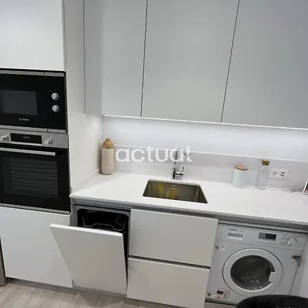 Appartement Avinguda Madrid 27 Bajos 1ª