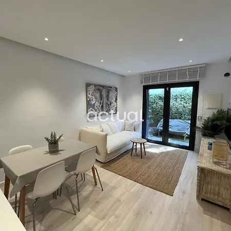 Appartement Avinguda Madrid 27 Bajos 1ª *