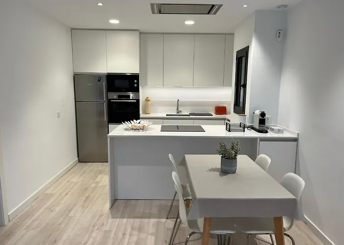 Avinguda Madrid 27 Bajos 1ª Apartamento *