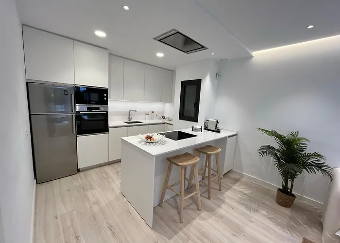 Avinguda Madrid 27 Bajos 1ª