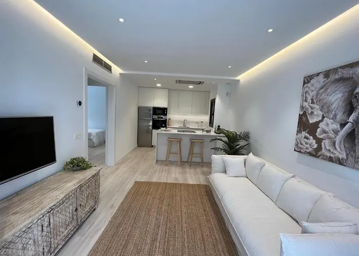 Avinguda Madrid 27 Bajos 1ª Apartamento *